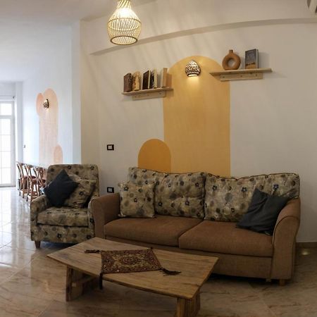 Tranquilo Boutique Hostel - Dahab Bagian luar foto