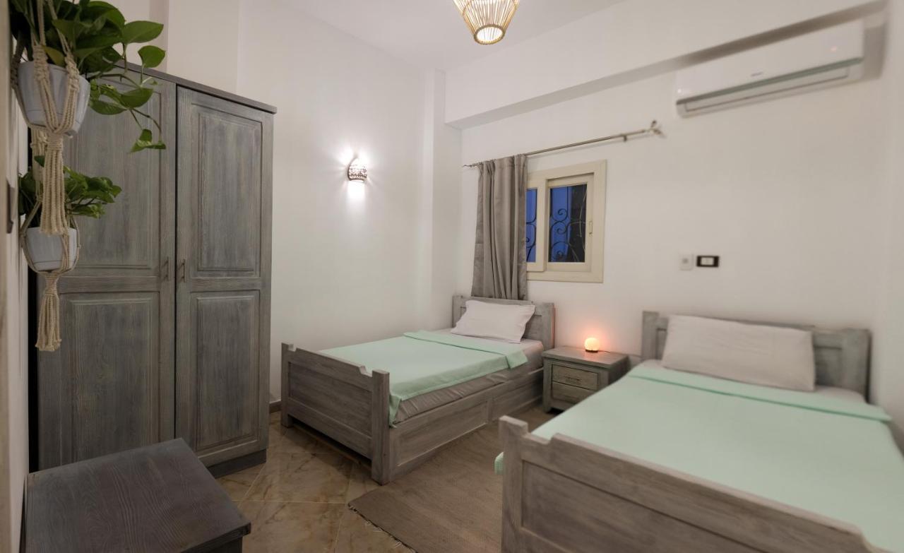 Tranquilo Boutique Hostel - Dahab Bagian luar foto